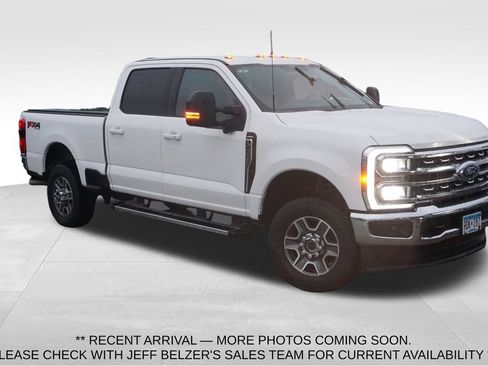Used 2024 Ford F250 Lariat w/ FX4 Off-Road Package AWD/4WD image 1