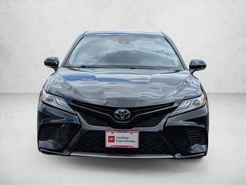 Used 2019 Toyota Camry XSE FWD image 2