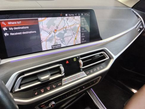Used 2022 BMW X7 xDrive40i AWD/4WD image 32
