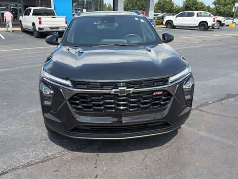 Used 2026 Chevrolet Trax RS w/ Driver Confidence Package FWD image 8
