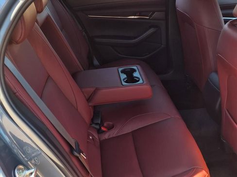 Certified 2025 MAZDA MAZDA3 Carbon image 23