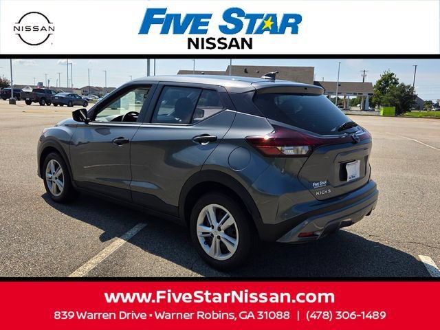 Used 2025 Nissan Kicks Play S FWD image 9