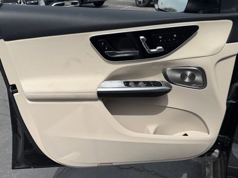New 2026 Mercedes-Benz GLC 300 4MATIC image 16