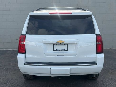 Used 2019 Chevrolet Suburban Premier w/ Premier Plus Edition AWD/4WD image 6