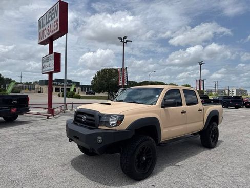 Used 2005 Toyota Tacoma 4x4 Double Cab image 2