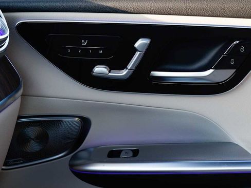 Used 2026 Mercedes-Benz GLC 300 GLC 300 image 26