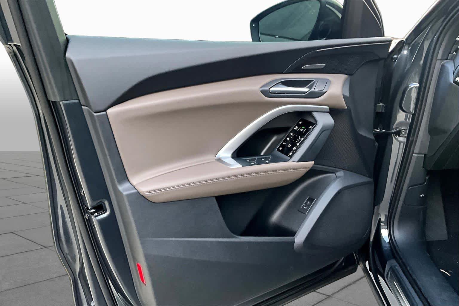 New 2026 Audi Q5 Premium AWD/4WD image 10