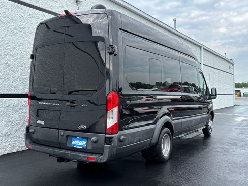 Used 2017 Ford Transit 350 XLT RWD image 8