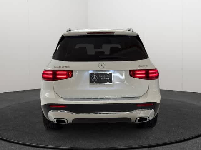 Certified 2026 Mercedes-Benz GLB 250 4MATIC image 6