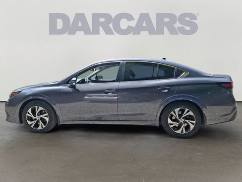 Used 2022 Subaru Legacy Premium AWD/4WD image 4
