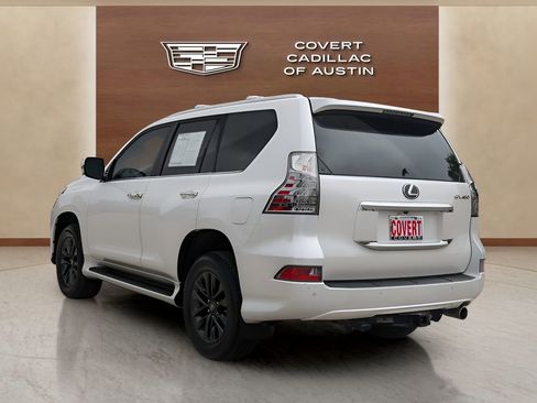 Used 2023 Lexus GX 460 Premium AWD/4WD image 3