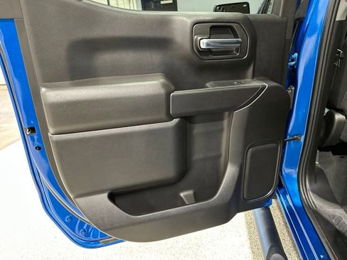 Used 2024 Chevrolet Silverado 1500 Custom w/ LPO, Dark Essentials Package AWD/4WD image 13