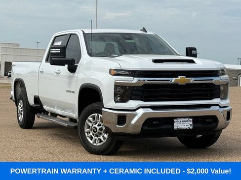 Used 2024 Chevrolet Silverado 2500 LT AWD/4WD image 1
