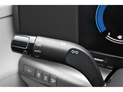 Used 2026 Hyundai Kona SE FWD image 20