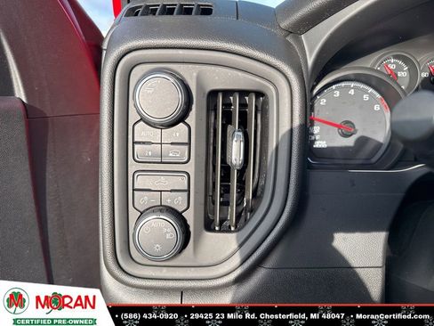 Used 2020 Chevrolet Silverado 1500 Custom w/ Custom Value Package image 21