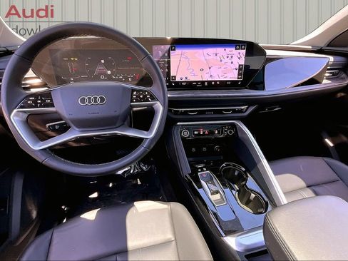 Used 2025 Audi Q5 Premium w/ Convenience Package AWD/4WD image 7