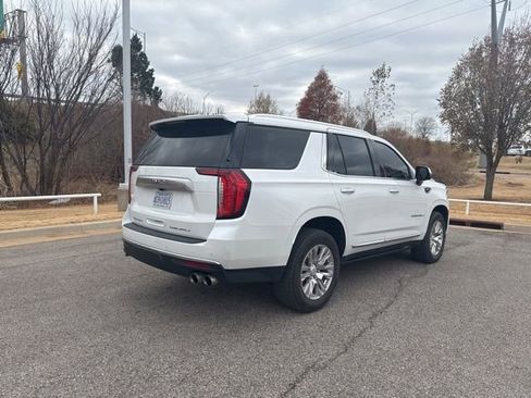 Used 2023 GMC Yukon Denali image 3
