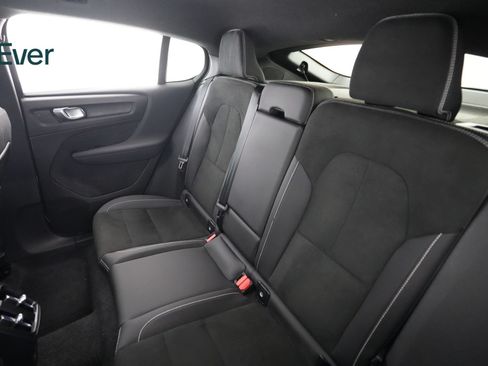 Used 2023 Volvo C40 P8 Recharge Plus AWD/4WD image 24