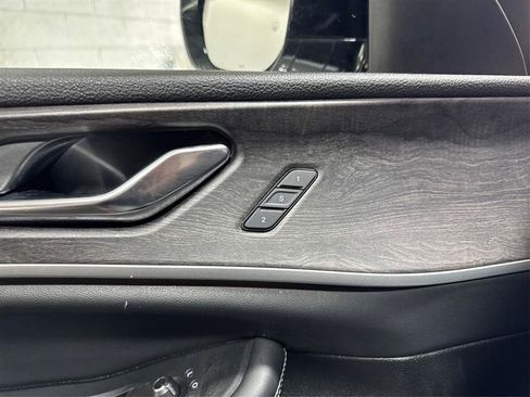 Used 2024 Jeep Grand Cherokee Limited 4xe image 22