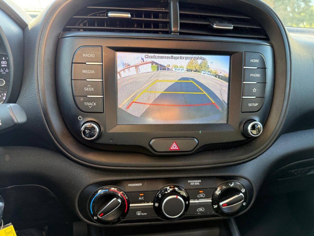 Used 2020 Kia Soul S FWD image 12