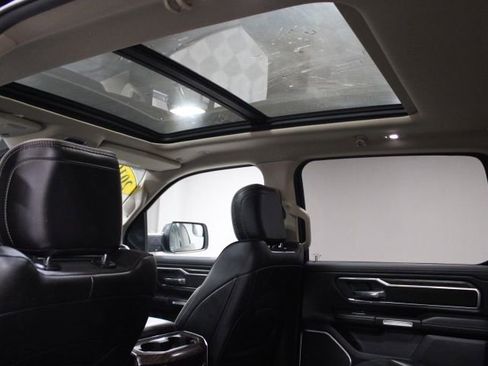 Used 2019 RAM 1500 Laramie image 3