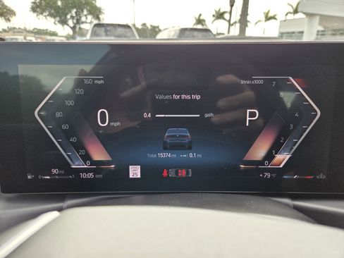 Used 2023 BMW 330i Sedan w/ Premium Package image 32