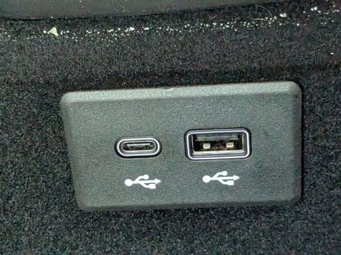 Certified 2026 Chevrolet Corvette Stingray Preferred Cpe w/ 2LT RWD image 22