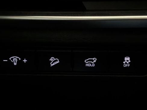 Certified 2025 Kia Telluride S FWD image 39