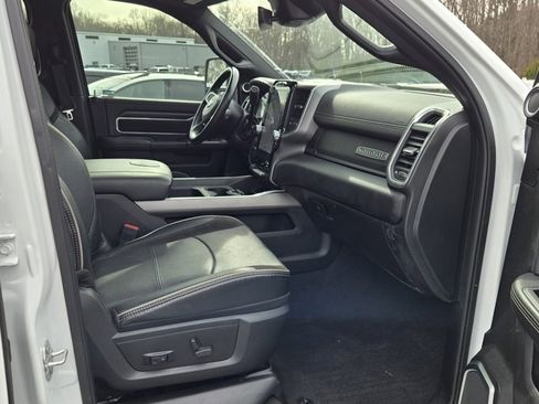 Used 2024 RAM 2500 Laramie w/ Night Edition image 25