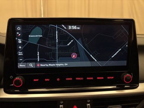 Used 2024 Kia Forte GT-Line image 17