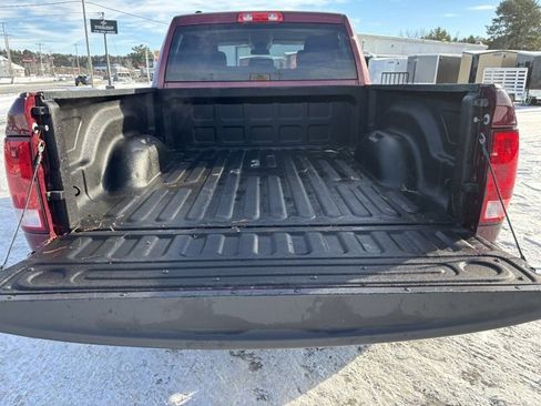 Used 2017 RAM 1500 Express w/ Express Value Package image 9