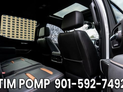 Used 2022 GMC Sierra 1500 AT4 w/ AT4 Premium Package image 15
