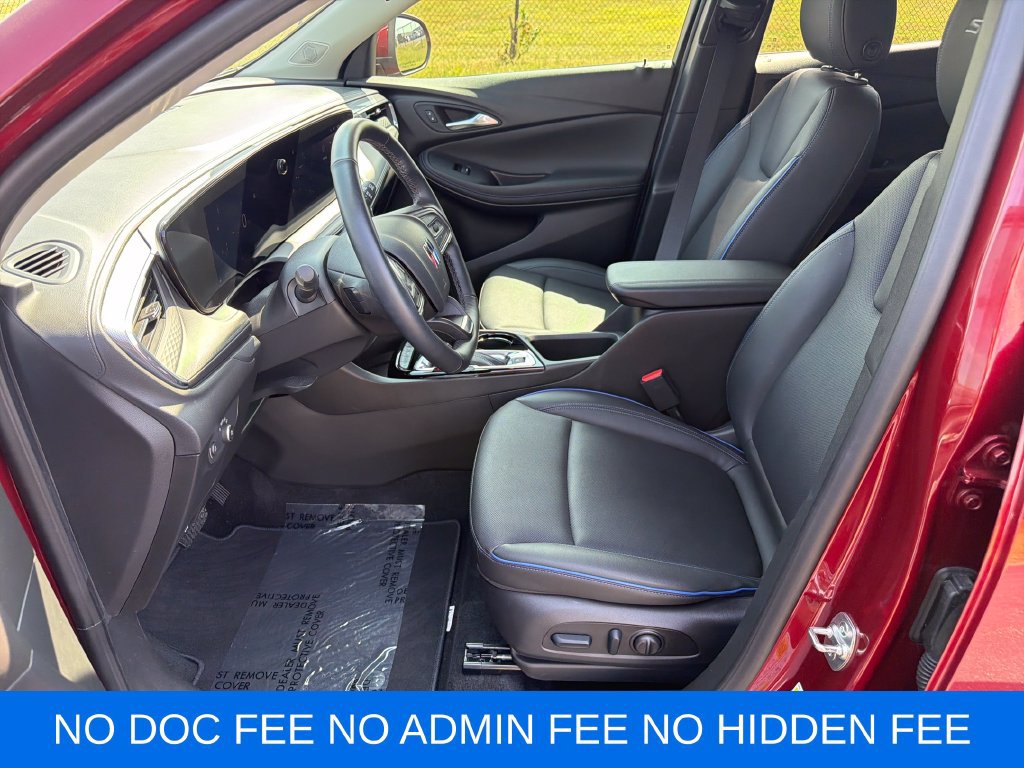 Used 2025 Buick Encore GX Sport Touring w/ Comfort Package FWD image 11