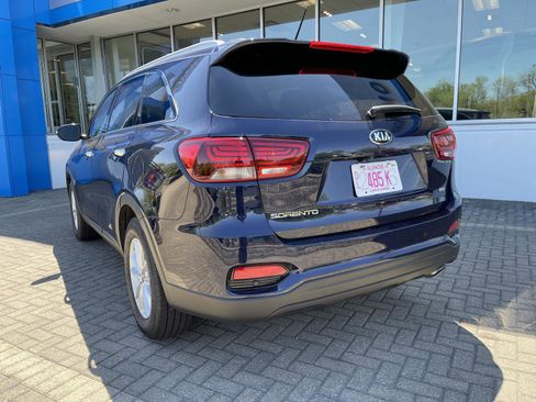 Used 2020 Kia Sorento LX w/ LX I4 Convenience Package FWD image 3