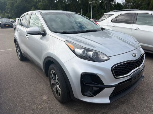 Used 2020 Kia Sportage LX FWD image 4
