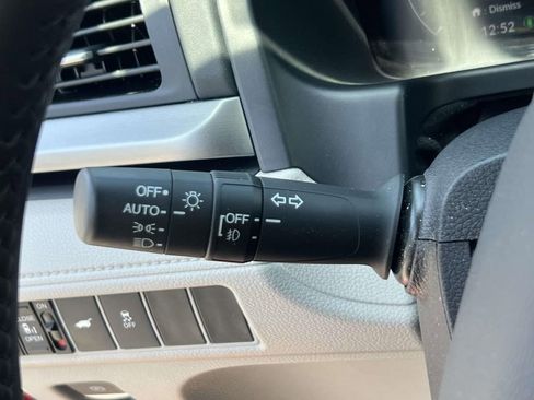 Used 2025 Honda Odyssey EX-L image 23