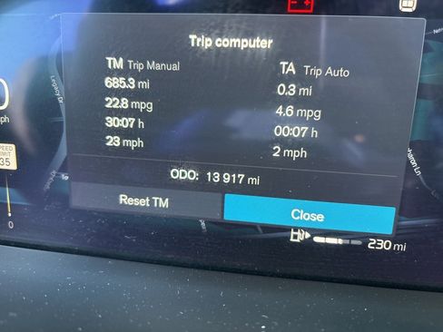 Certified 2025 Volvo XC90 B6 Plus image 26