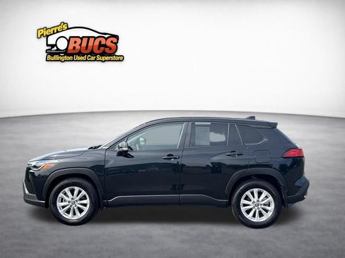 Used 2025 Toyota Corolla Cross LE AWD/4WD image 2