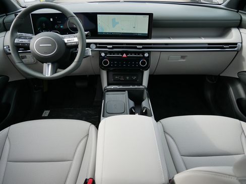 New 2026 Hyundai Tucson Limited image 9