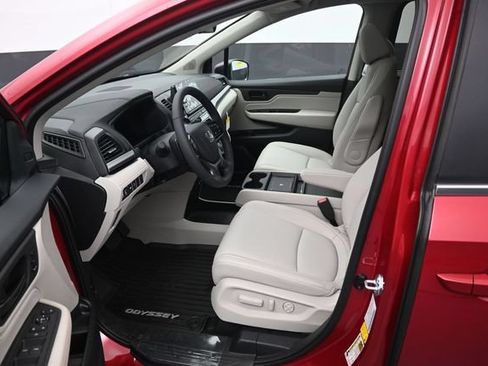New 2026 Honda Odyssey EX-L image 9