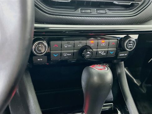Used 2022 Jeep Compass Trailhawk w/ Sun and Sound Group AWD/4WD image 14