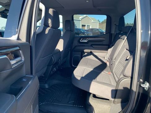 Used 2023 GMC Sierra 1500 Elevation image 15