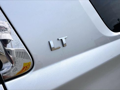 Used 2018 Chevrolet Tahoe LT image 10