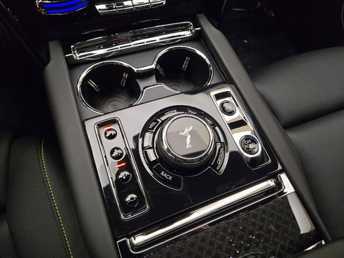 New 2026 Rolls-Royce Cullinan Black Badge AWD/4WD image 35