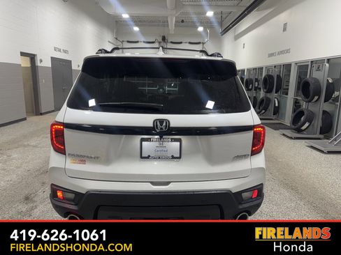 Certified 2024 Honda Passport EX-L image 5