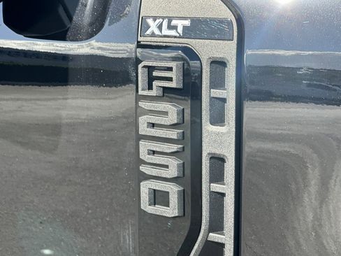 New 2025 Ford F250 XLT w/ Black Appearance Package image 26