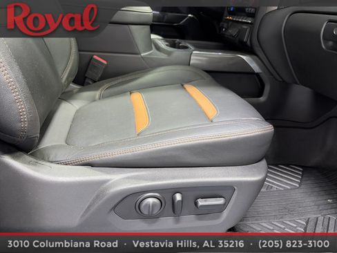 Used 2021 GMC Sierra 1500 AT4 w/ AT4 Premium Package AWD/4WD image 13