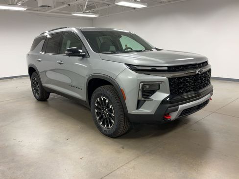 New 2026 Chevrolet Traverse Z71 w/ Driver Confidence Package image 7