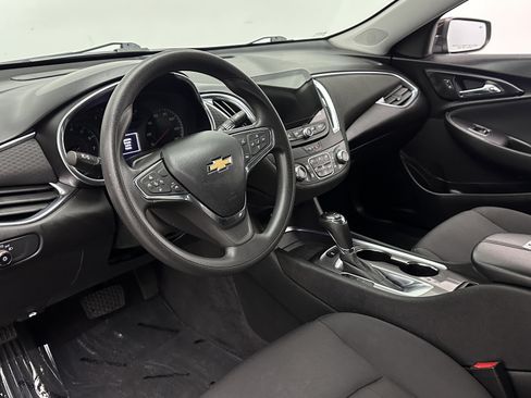 Used 2020 Chevrolet Malibu LT FWD image 8
