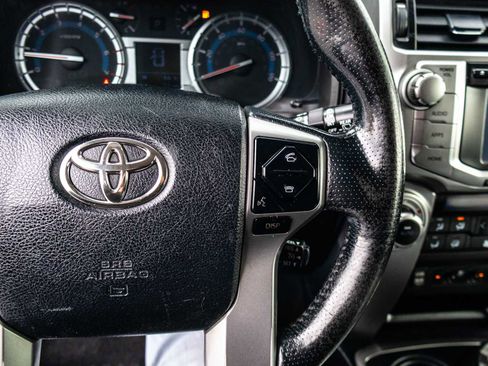 Used 2018 Toyota 4Runner Limited AWD/4WD image 52